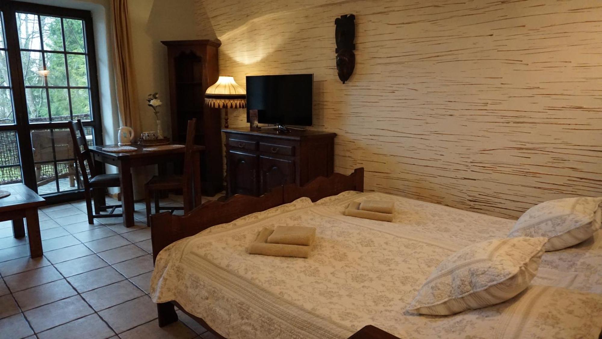 Galindia Refugia Hotel Iznota Phòng bức ảnh